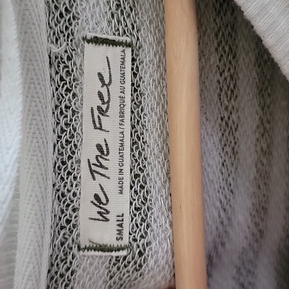 Free People stripe sweatshirt oversized size small - Picture 2 of 3
